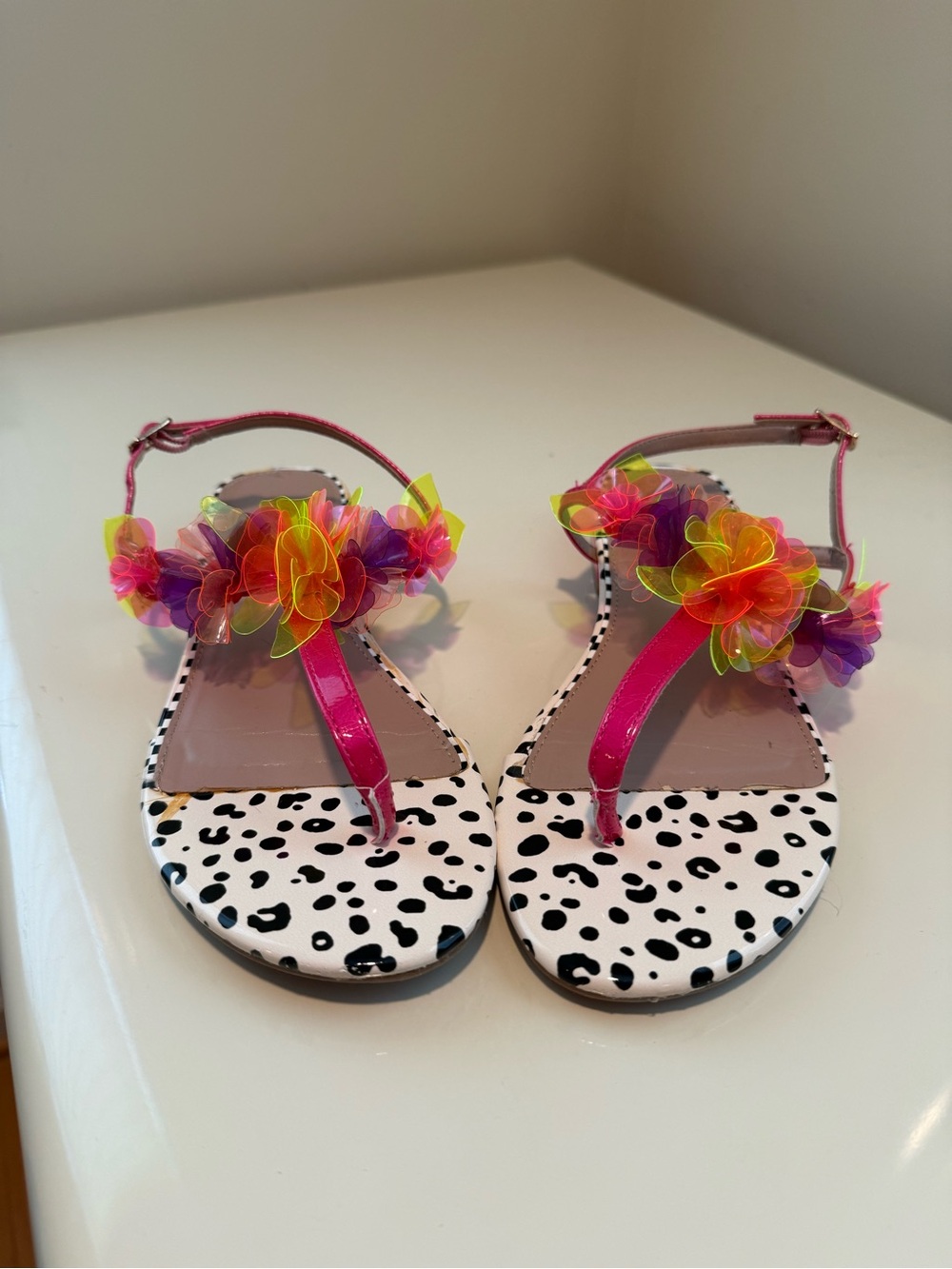 Betsey Johnson Hensley Neon Hot Pink Flat Sandals with Black & White Spot Trim